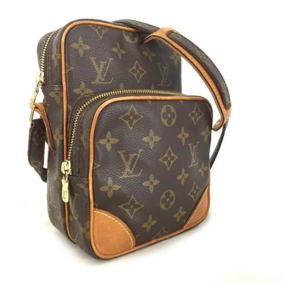 Louis Vuitton Monogram Amazone Crossbody Bag - Picture 4 of 11